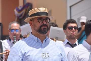 La Viña procesiona a su patrona en la despedida de sus fiestas patronales/Francisco Javier Santana y TA.